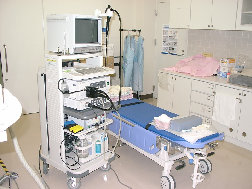 �d�q������