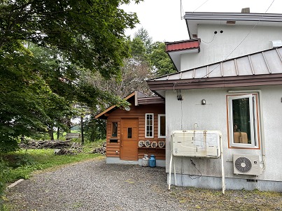 大草原の小さな宿